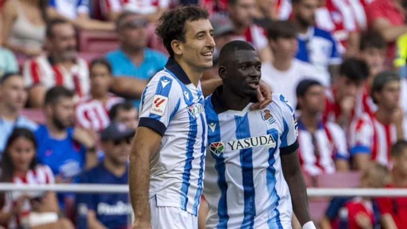 Mikel Oyarzabal lanza un contundente mensaje en DAZN: "Vivimos en un fútbol en el que se sacan comunicados extradeportivos que no ayudan a los árbitros y luego pasan cosas así"