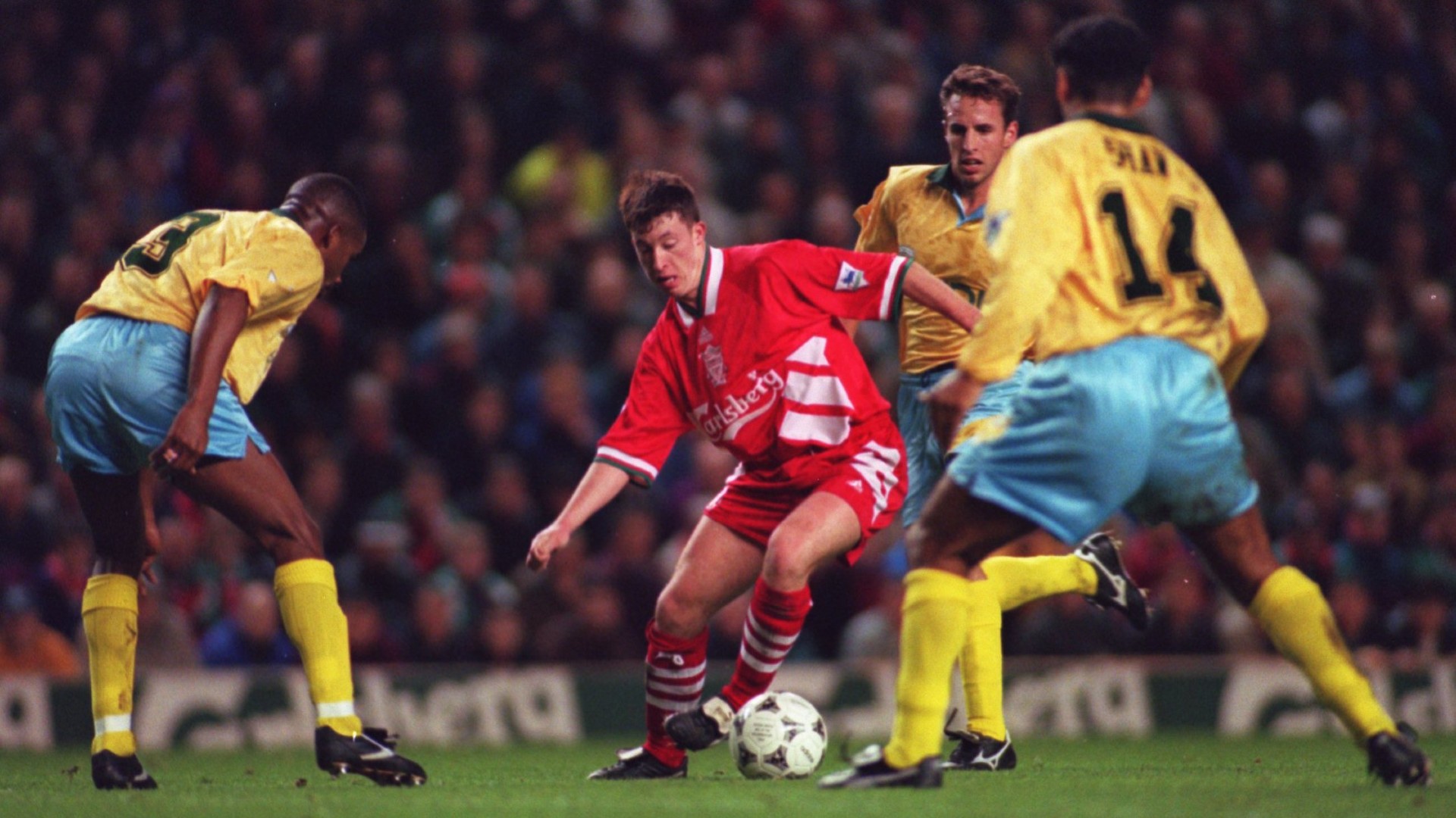 コールとファウラー 記録と記憶に残るストライカーの登場 1993 94 プレミアリーグ名勝負 Dazn News 日本