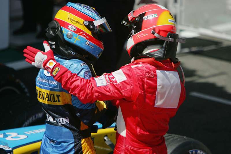 Fernando Alonso y el récord que le convierte en leyenda de F1: ¡supera a Michael Schumacher!