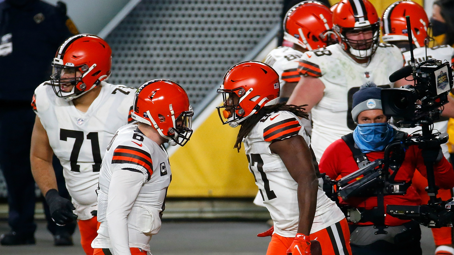 NFL: Baker Mayfield helps Browns defeat Steelers in playoffs