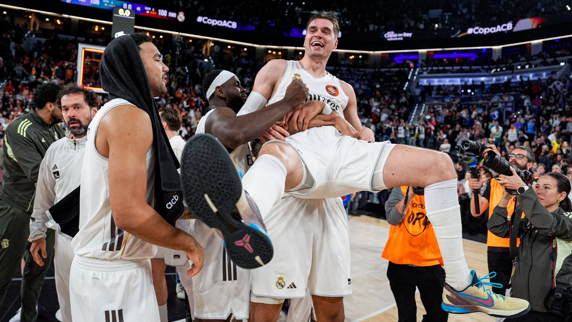 Mario Hezonja Real Madrid Valencia Injury Setbacks Test Madrid's Resilience