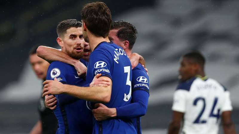 Chelsea beat toothless Spurs with Jorginho penalty