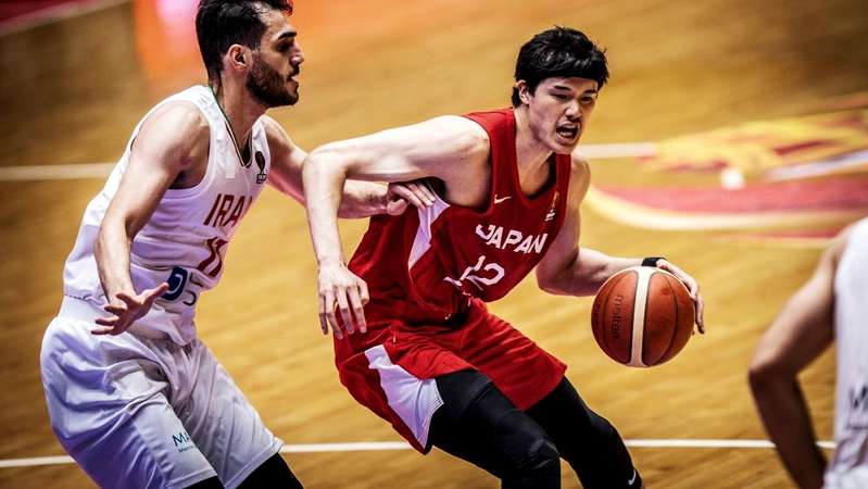 動画 渡邊が奮闘もイランに敗れてグループ2位で決勝トーナメント進出 Fibaアジアカップ22 Dazn News 日本 動画 渡邊が奮闘もイランに敗れてグループ2位で決勝トーナメント進出 Fibaアジアカップ22 Dazn News 日本