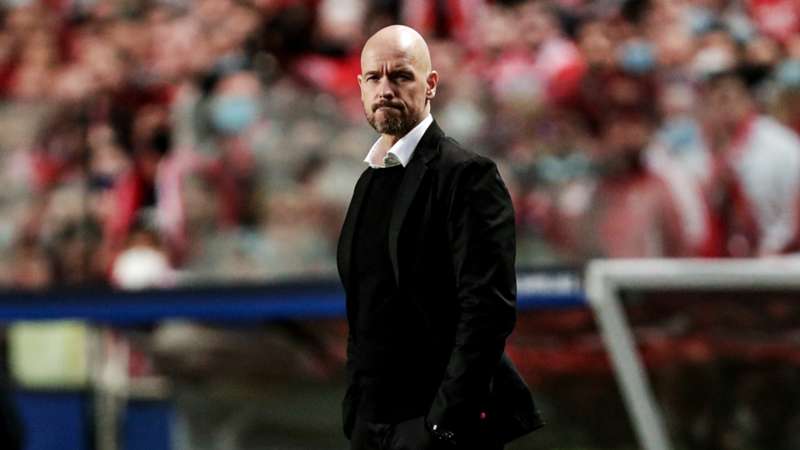 Former Manchester United player says Erik ten Hag 'has the authority' to handle big egos