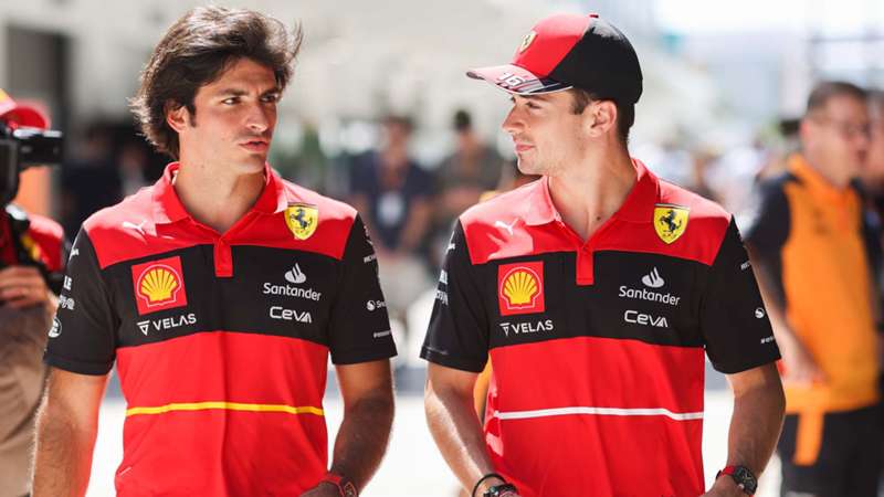 Charles Leclerc, sobre una potencial batalla con Carlos Sainz en carrera: "No soy yo el que tiene que tomar la decisión"