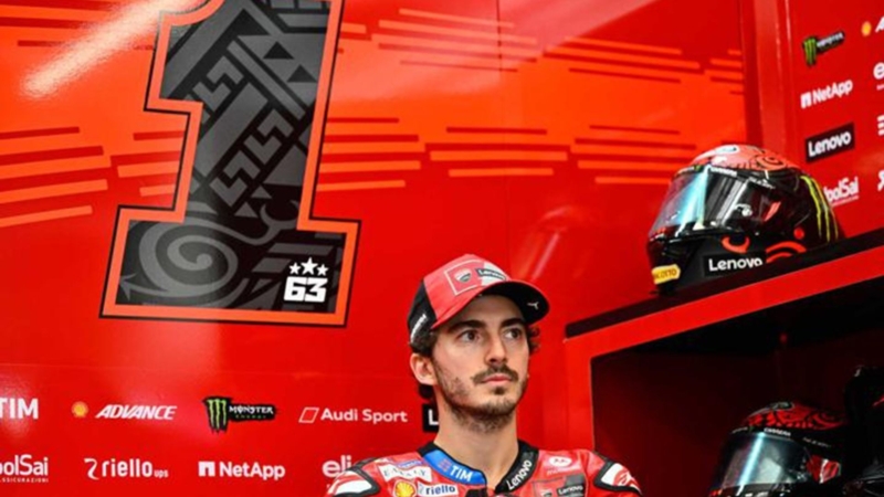 Jorge Lorenzo define a Pecco Bagnaia como "calculator" y él lo confirma en DAZN: "He intentado estudiar mucho lo que hacía Jorge Martín"