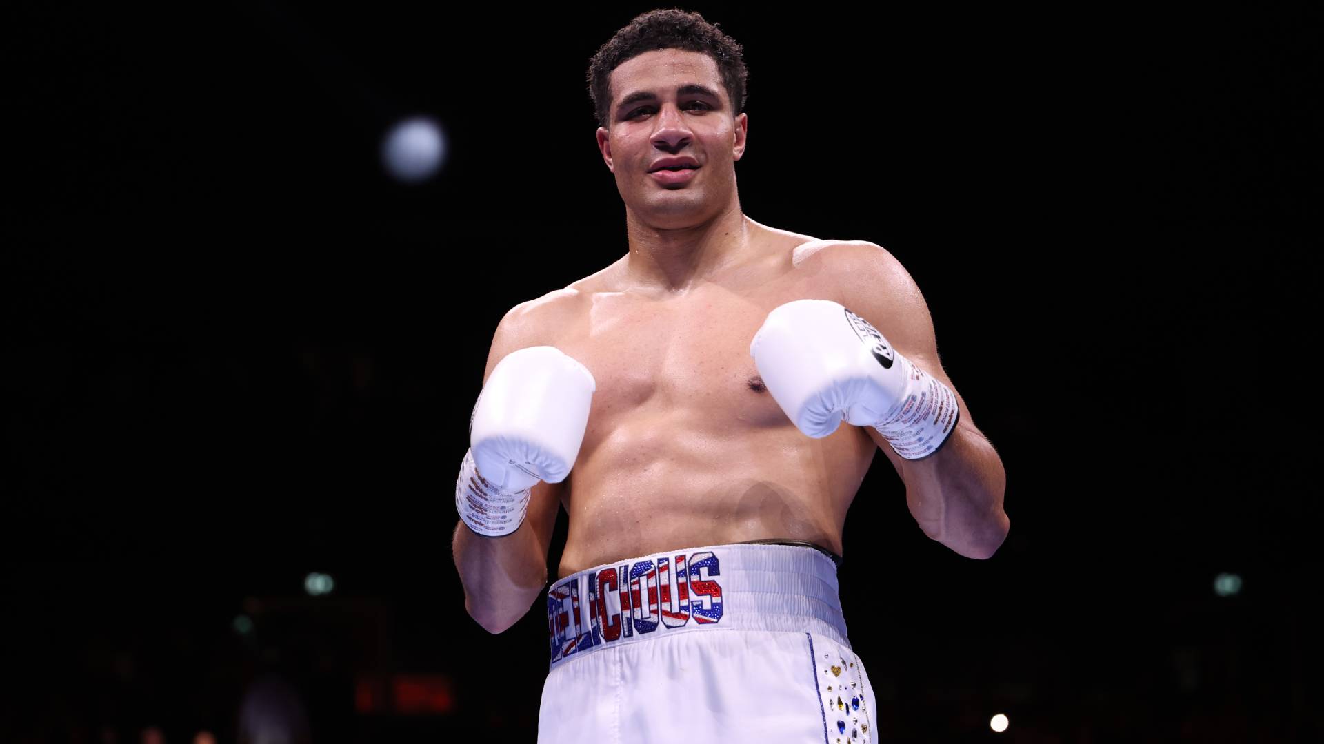 British heavyweight announces shock retirement after just one fight ...