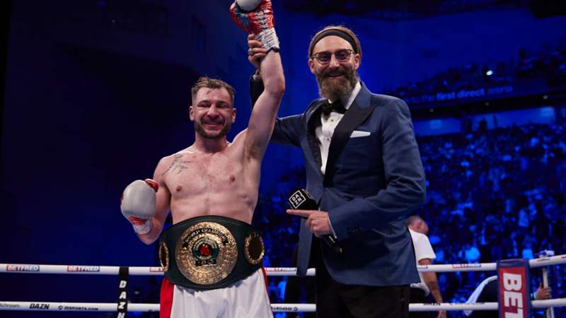 Maxi Hughes, listo para una pelea grande tras superar a Kid Galahad