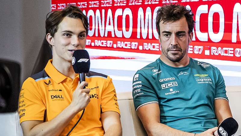 Oscar Piastri y el bonito recuerdo que guarda de Fernando Alonso tras su etapa juntos en Alpine: "Trabajar con él de cerca fue muy inspirador"