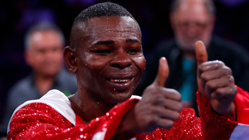 Rigondeaux sufrió graves lesiones en los ojos que podrían su carrera en riesgo