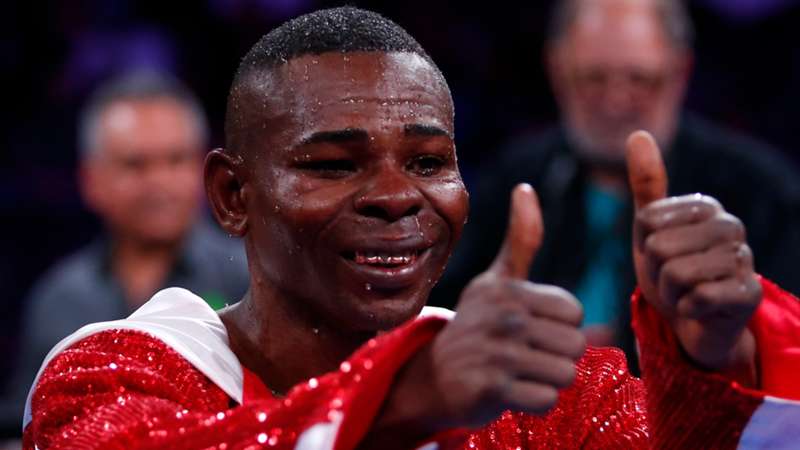 Rigondeaux sufrió graves lesiones en los ojos que podrían su carrera en riesgo