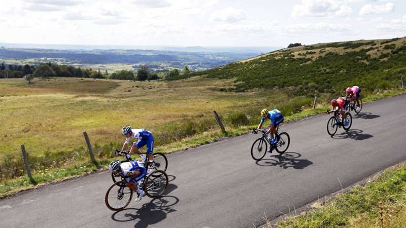 Tour de France, 15. Etappe im Livestream: Die Übertragung auf DAZN – Lyon nach Grand Colombier