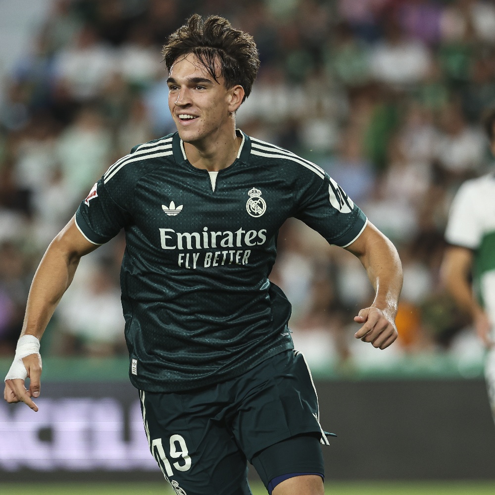 元レアル・マドリードGKカシージャスが引退を発表 | DAZN News 日本