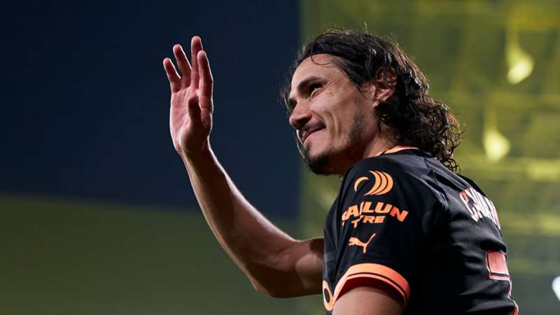 La scelta romantica di Edinson Cavani