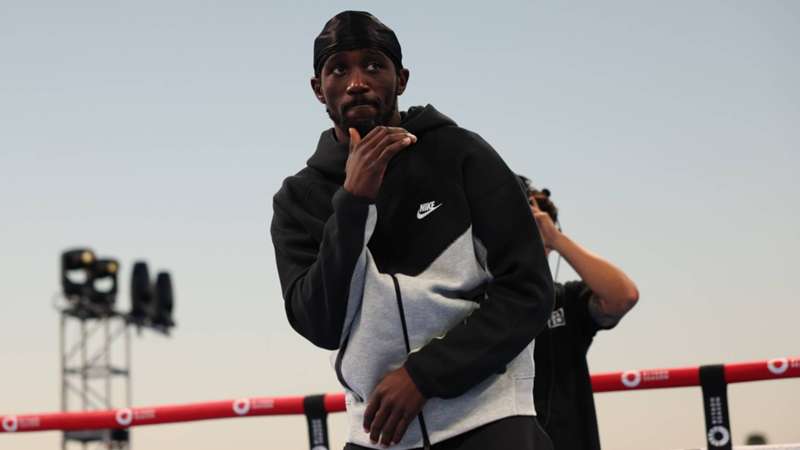 Un referente del boxeo analiza el siguiente paso que debe dar Terence Crawford: "Podría vencer a Canelo Álvarez"