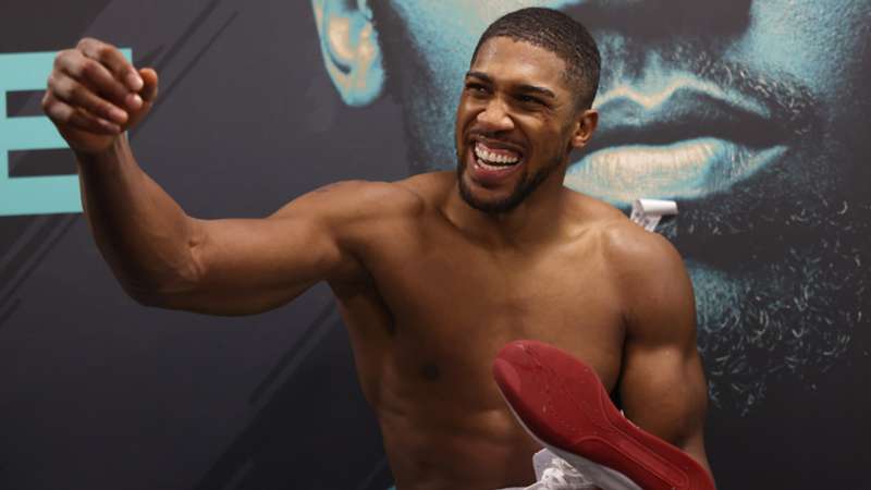 Anthony Joshua vs. Oleksandr Usyk was easy despite paranoia after Tyson