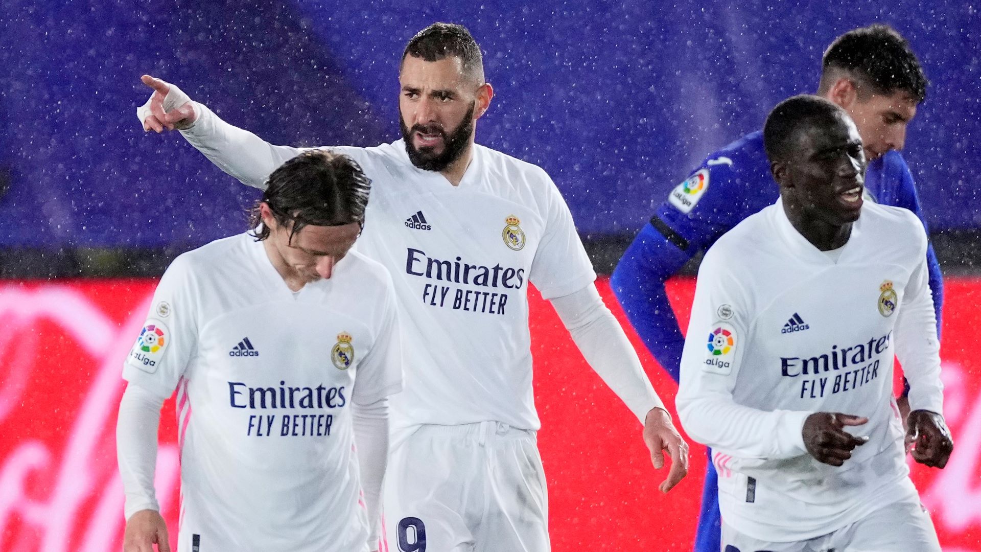 Real Madrid Benzema Modric FC Getafe LaLiga Livestream