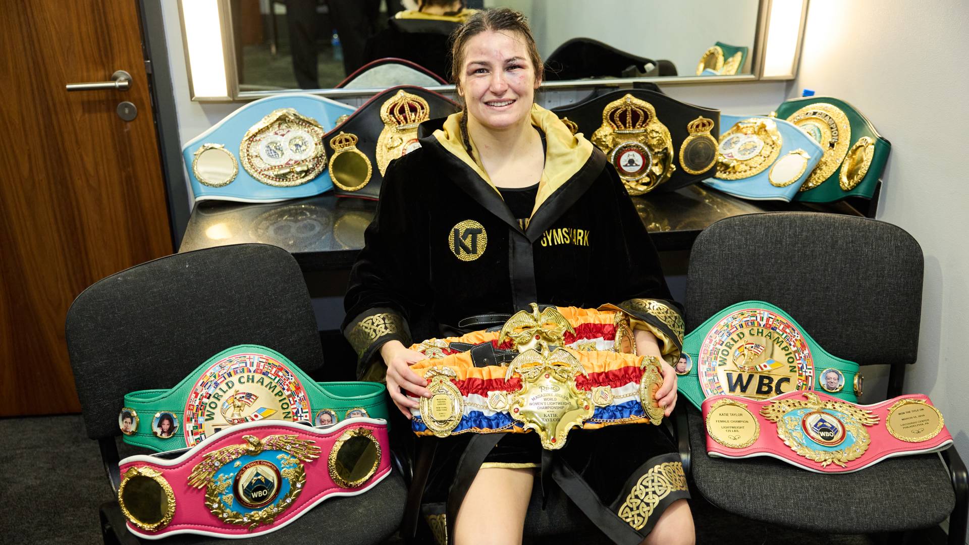 What time is Katie Taylor vs. Amanda Serrano tonight? Date, start time
