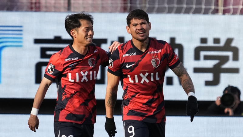 鹿島アントラーズが新体制初勝利。2発のレオ・セアラ「ゴールよりもチームの勝利」 | Jリーグ
