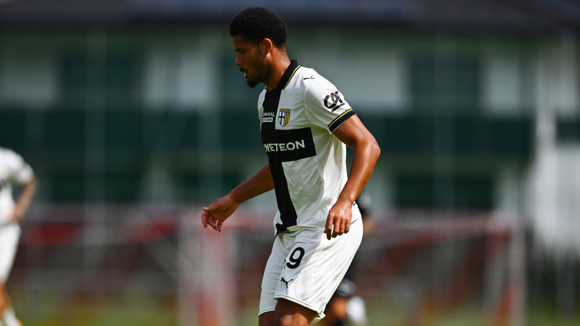 移籍情報】フィオレンティーナ、パルマからFWゾームを獲得 | セリエA