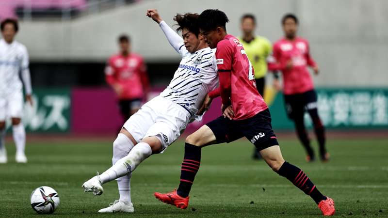選手にとってはかわいそうなルール C大阪の加藤陸次樹のシュートブロックはハンドだったのかを徹底議論 Jリーグジャッジリプレイ Dazn News 日本 選手にとってはかわいそうなルール C大阪の加藤陸次樹のシュートブロックはハンドだったのかを徹底議論 Jリーグジャッジリプレイ Dazn News 日本
