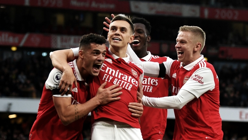 Arsenal luchst City wieder Platz eins ab - Chelsea blamiert sich beim Letzten