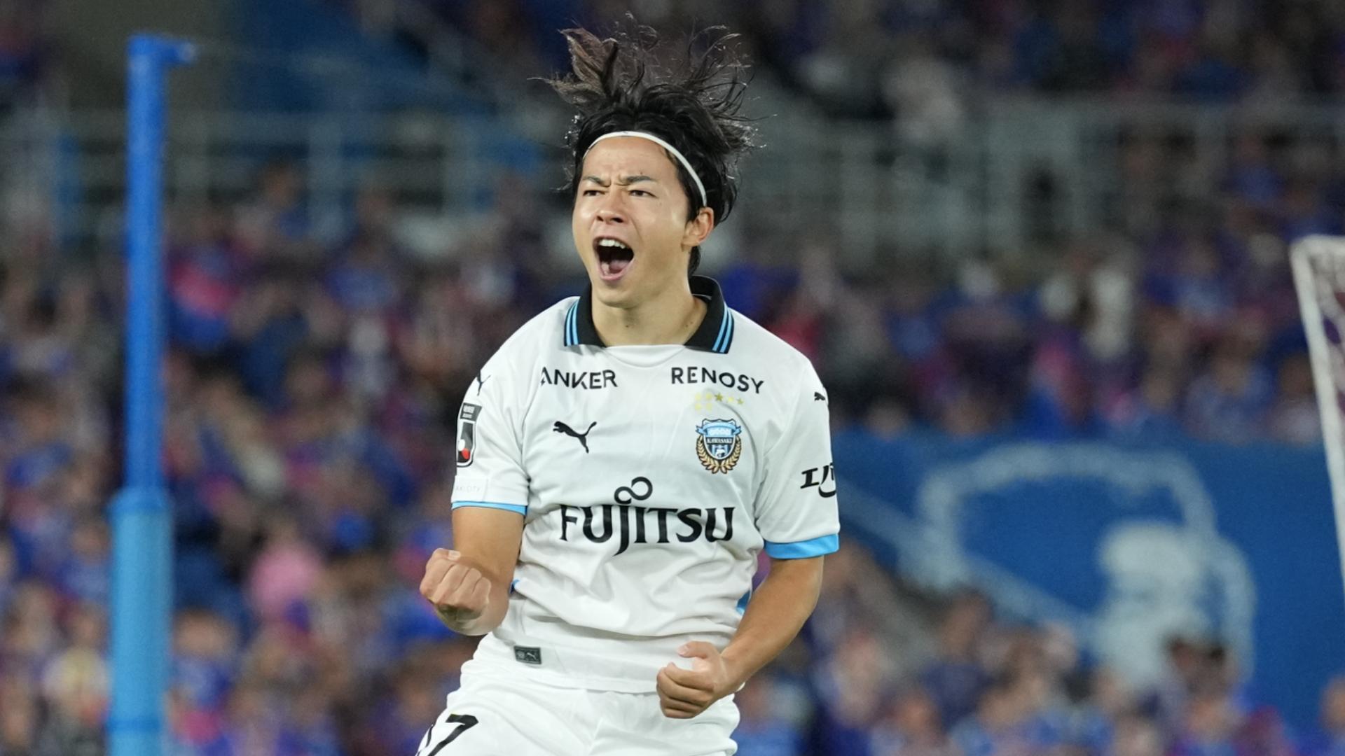 サッカー ロベルト・レバンドフスキ 超貴重 限定10枚 バイエルン MVP サッカー ロベルト・レバンドフスキ 超貴重 限定10枚 バイエルン