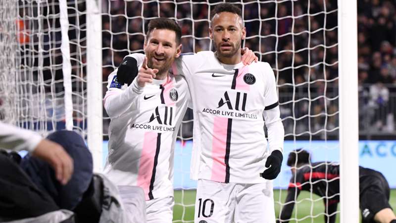 Neymar offers assessment on Lionel Messi's first season at PSG