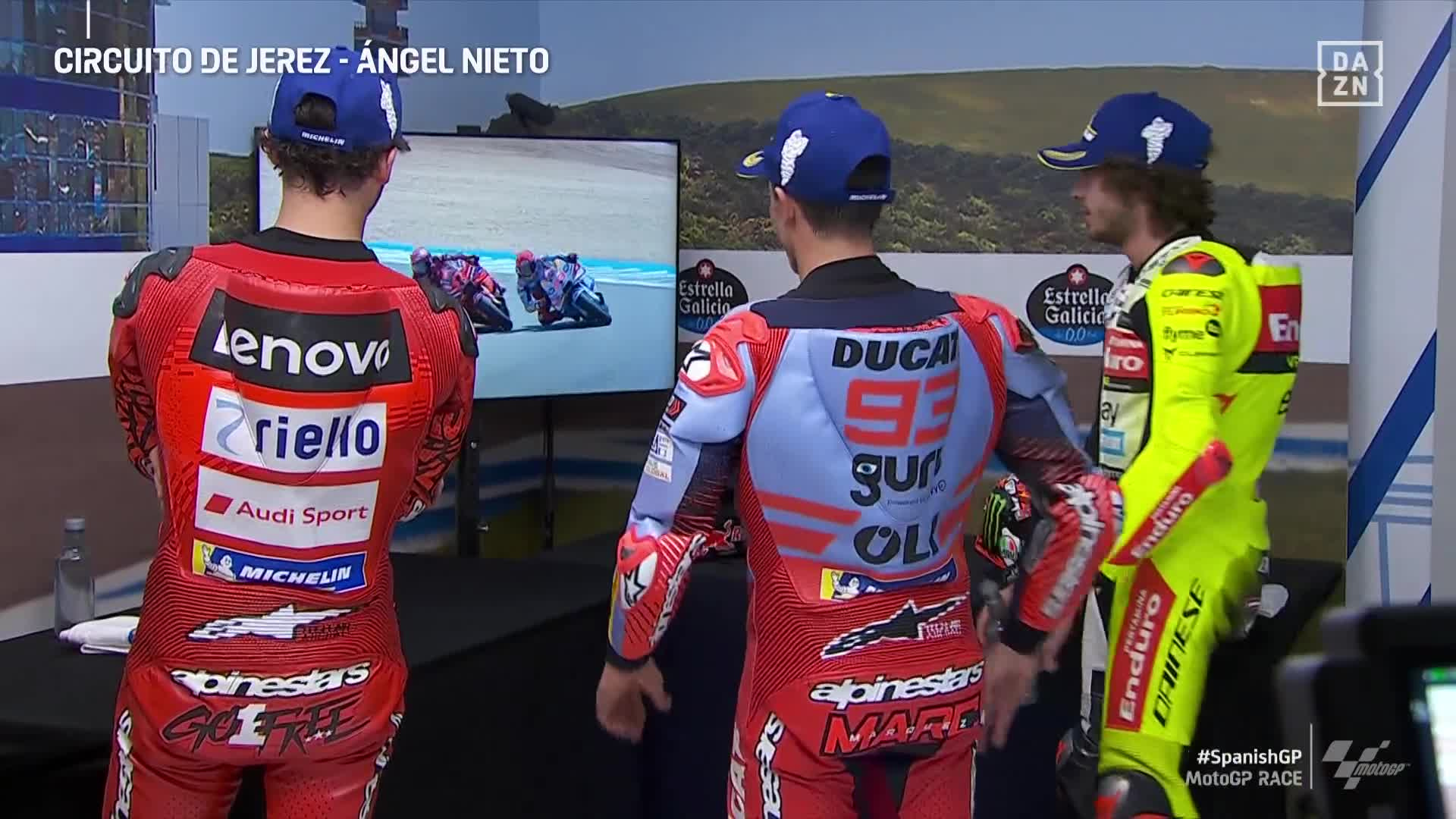Marc Márquez y Pecco Bagnaia reaccionan a su toque en plena batalla por ...