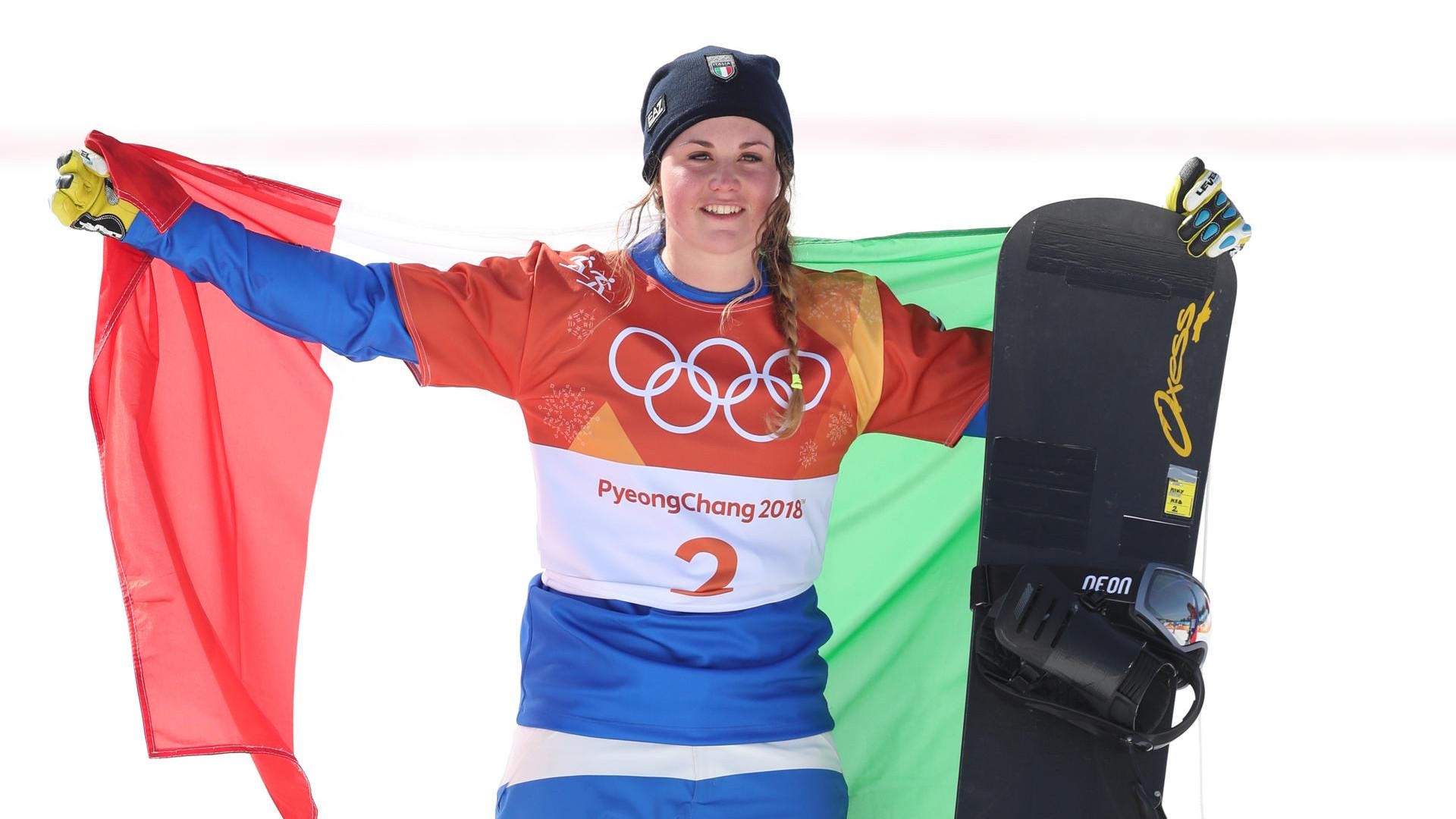 Michela Moioli con la bandiera italiana alle Olimpiadi sarà portabandiera Italia a Pechino 2022