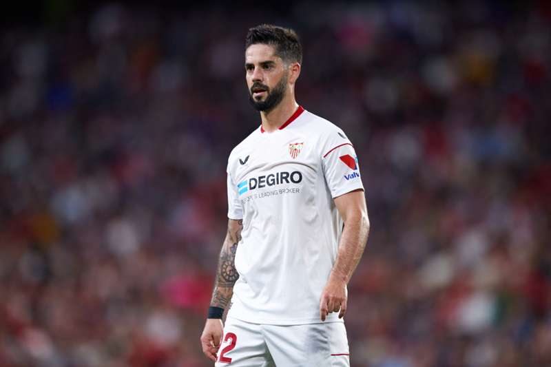 ¿Cuánto tiempo estuvo Isco en el Sevilla y qué le paso?