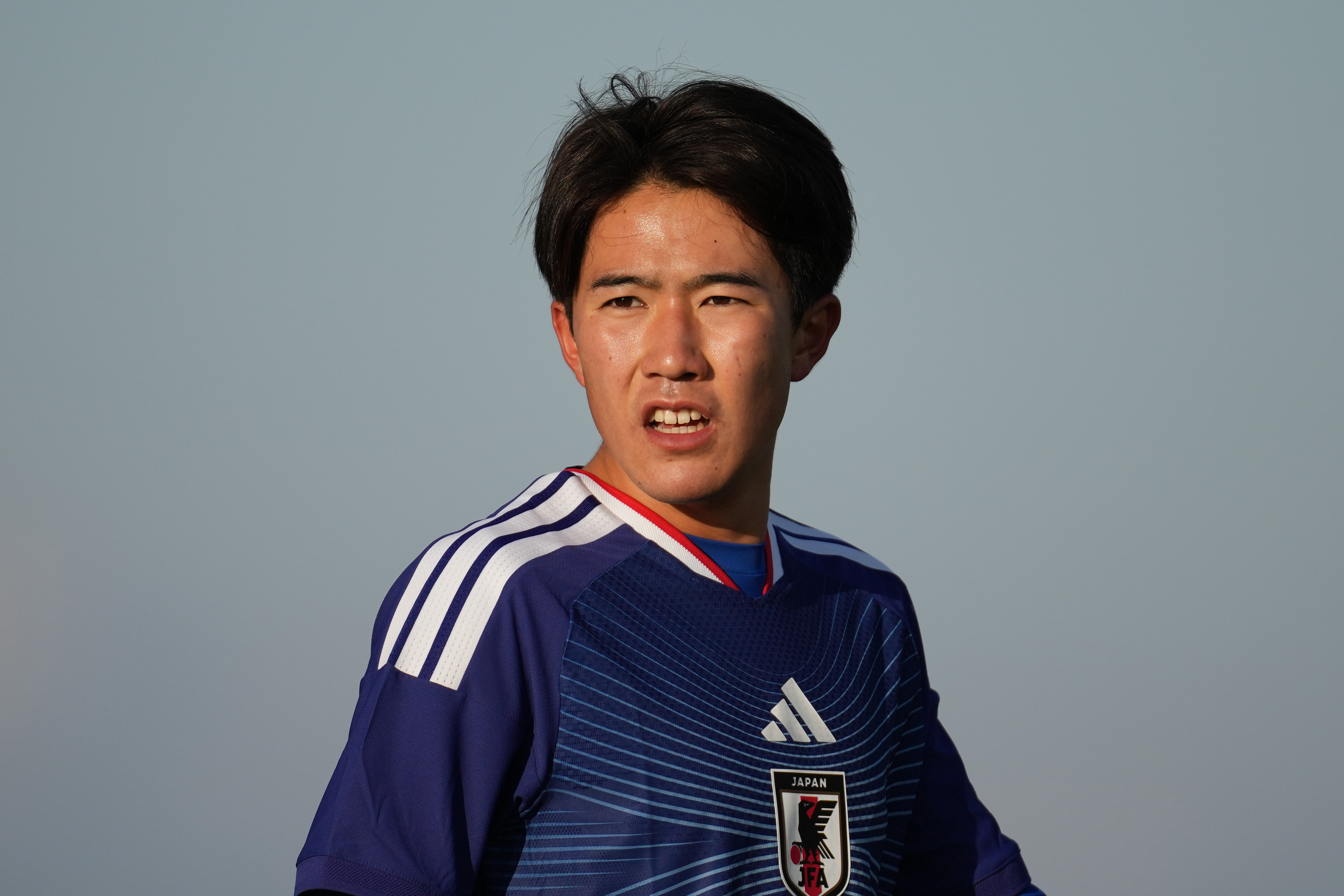 井上黎生人が京都サンガF.C.から浦和レッズに完全移籍 | DAZN News JP