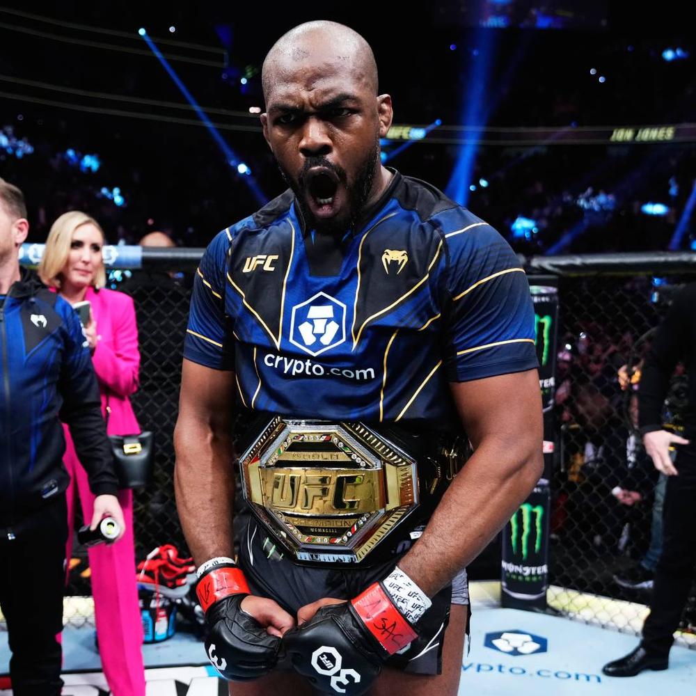 Jon Jones stuns the world with shock announcement as new UFC heavyweight  champion is crowned | DAZN News US