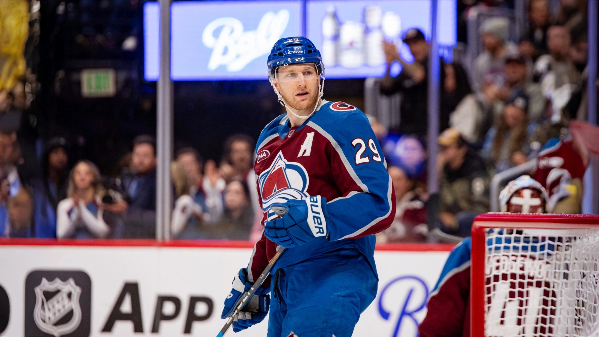 nhl-power-rankings-thru-december-8-2025-avalanche-remain-on-top-of