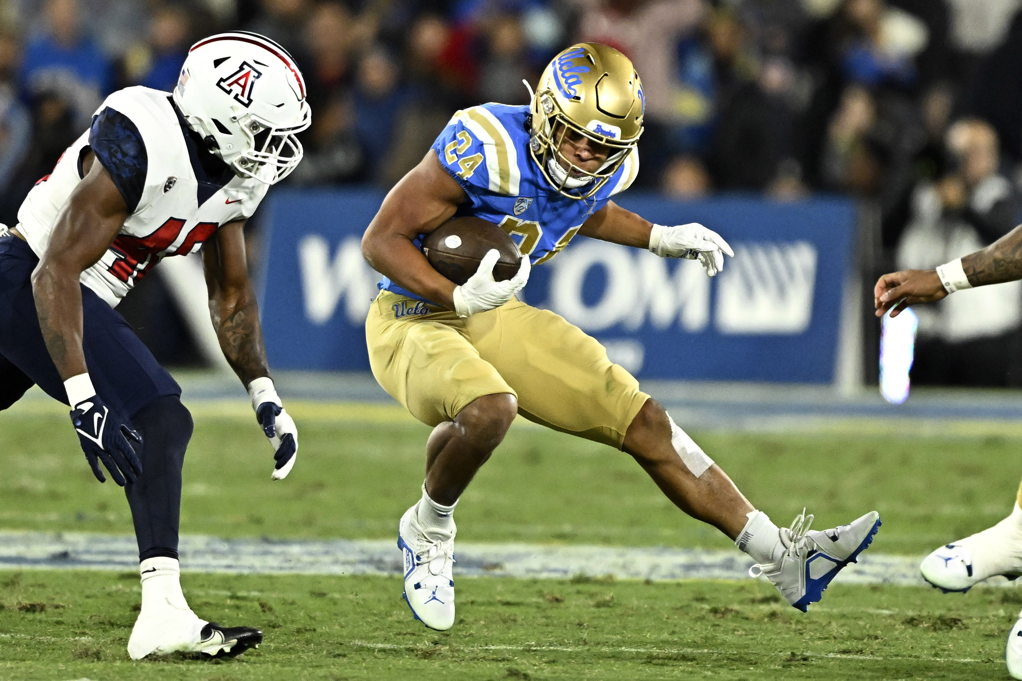 Zach Charbonnet, UCLA