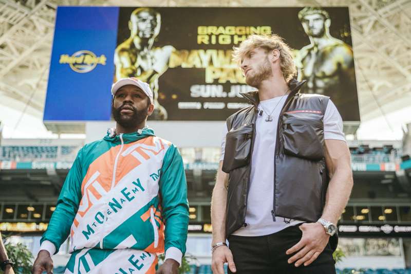 Floyd Mayweather podría pelear contra Jake Paul después de Logan Paul, dice Leonard Ellerbe