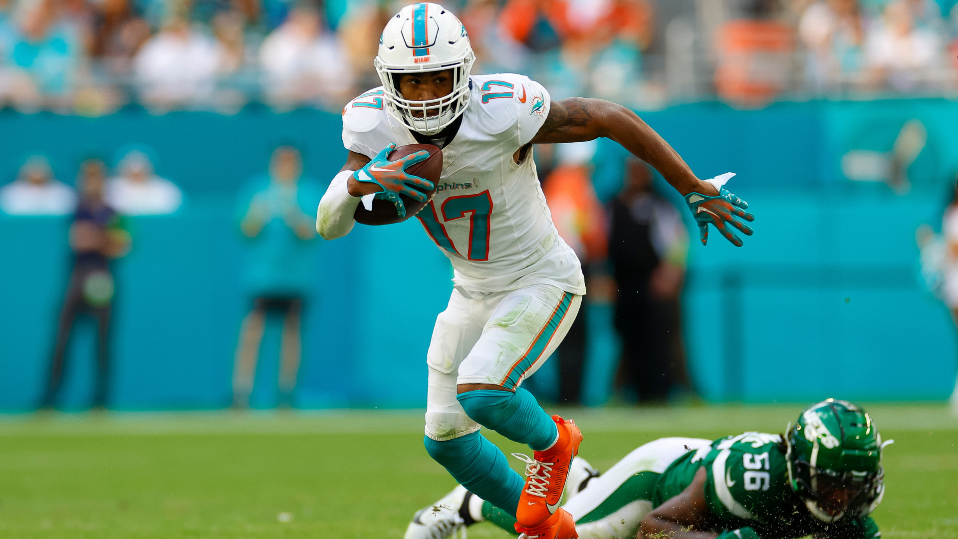 Jaylen Waddle Miami Dolphins NFL