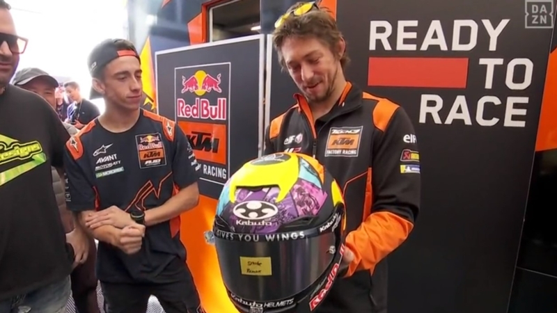 "Remy Gardner, de profesión piloto profesional": Pedro Acosta y su detallazo con el australiano en Valencia en la que será su última carrera en MotoGP