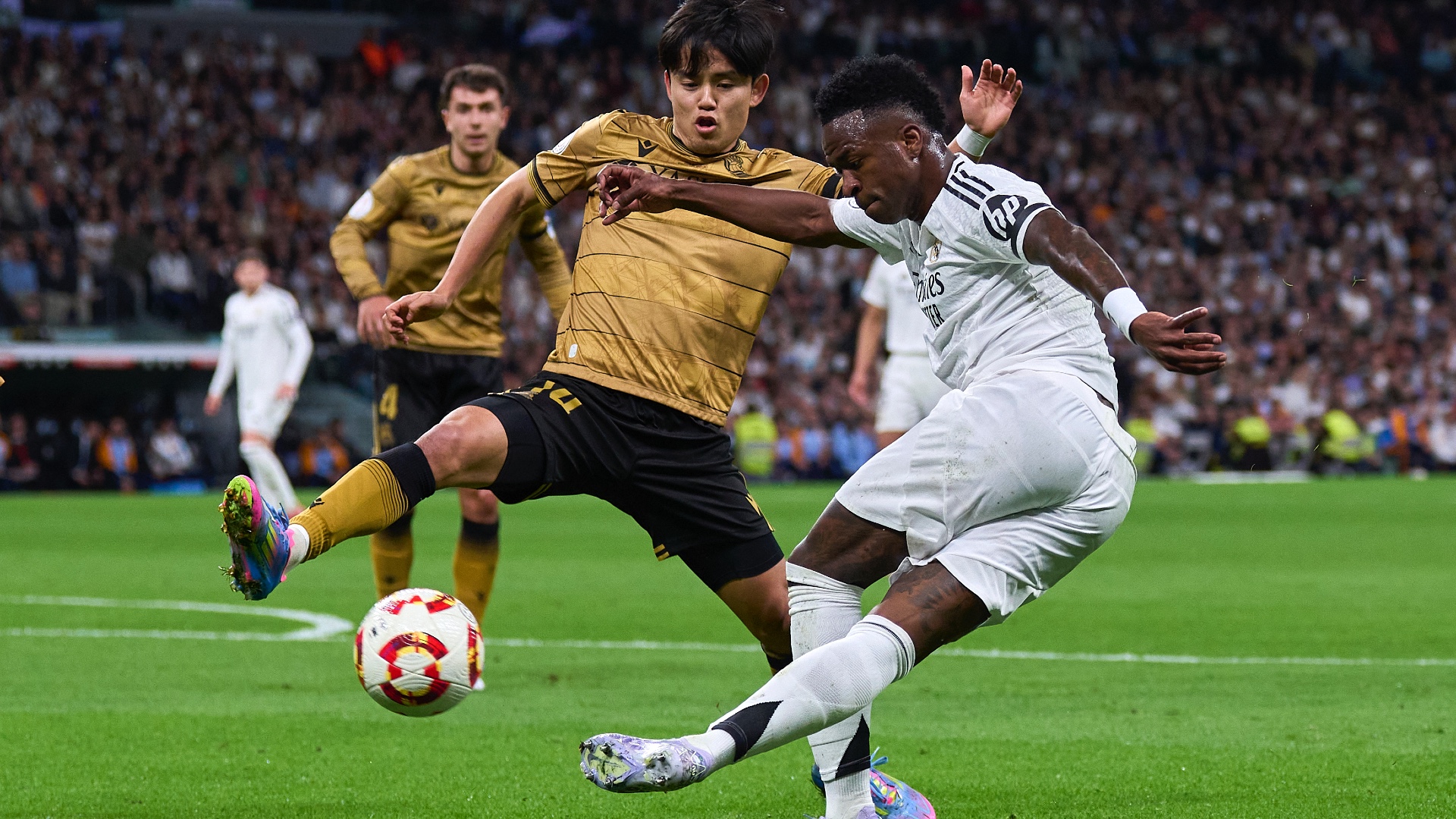 アンチェロッティ、久保建英ら相手に守備しないヴィニシウスを