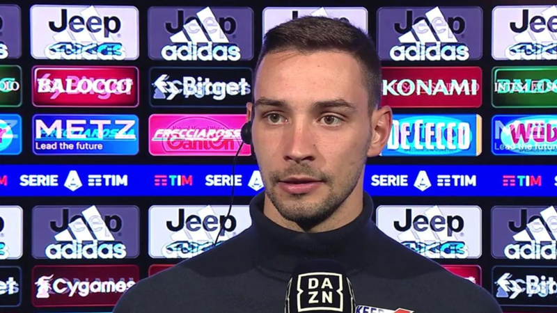 De Sciglio dà il benvenuto a Paredes prima del match Juventus-Spezia