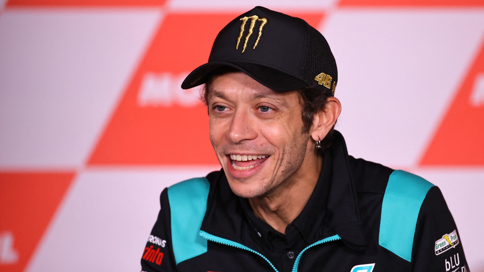 Valentino Rossi bei Renndebüt auf vier Rädern auf Rang 17 | DAZN News  Deutschland
