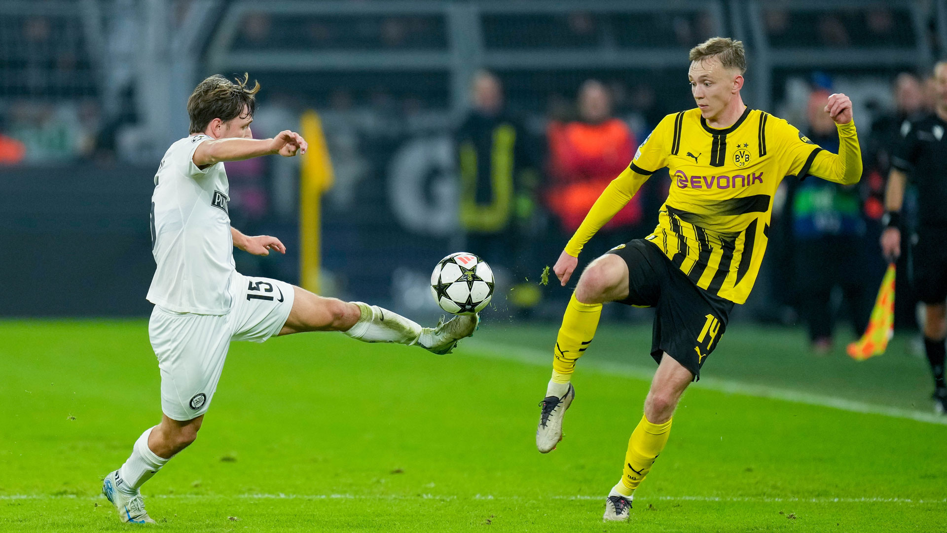 BVB Borussia Dortmund Maximilian Beier Sturm Graz UEFA Champions League 05112024