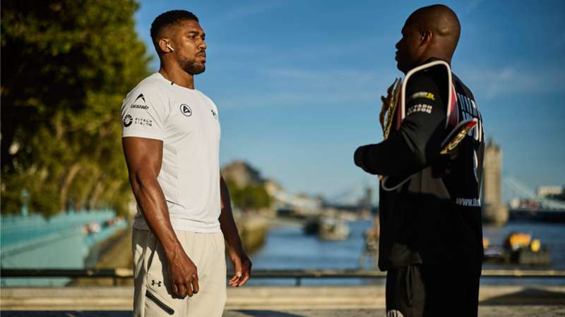 Son of legendary fighter wins on Anthony Joshua vs. Daniel Dubois workout event - Watch highlights