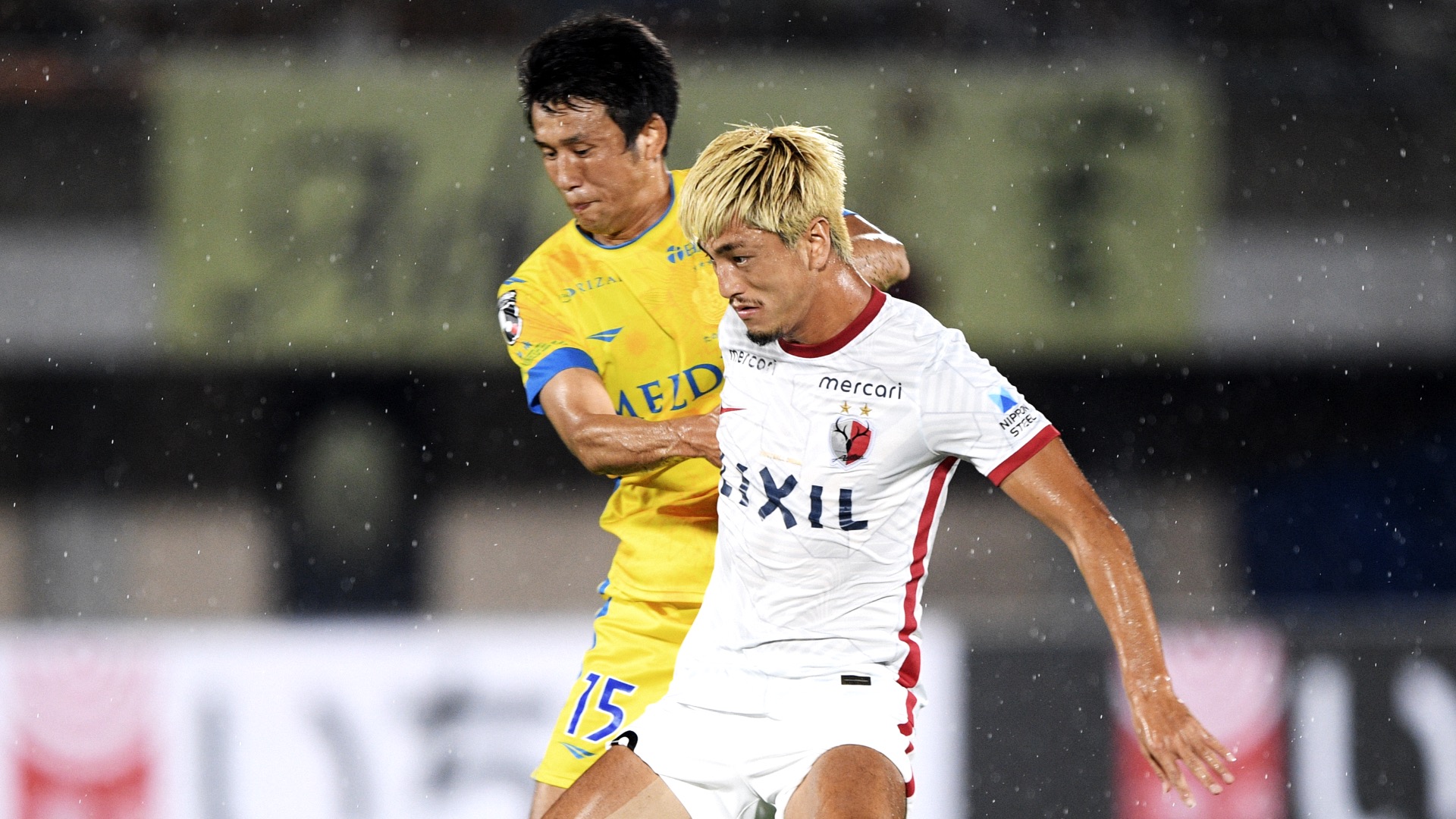 動画 湘南と鹿島の試合は勝ち越し点が生まれず勝点1を分け合う形に 東京v対甲府もドロー決着 8月21日結果まとめ Jリーグ Dazn News 日本