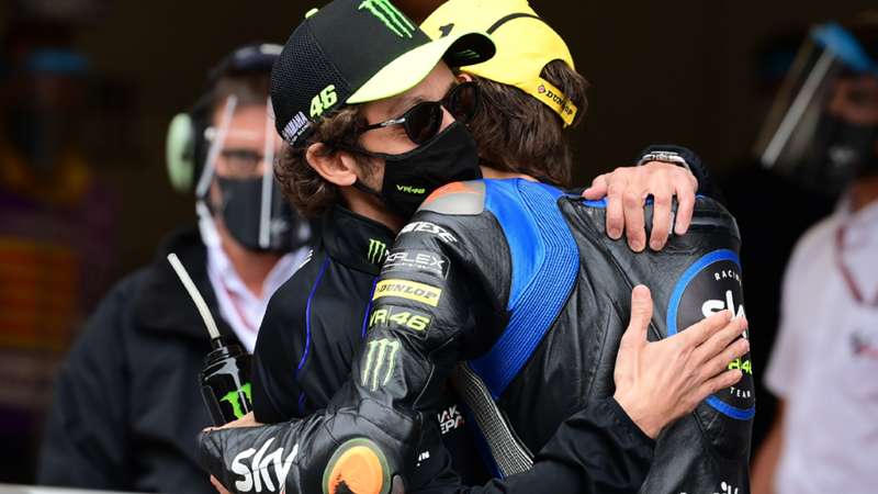 Valentino Rossi y Luca Marini: una de las cinco parejas de hermanos que compiten en MotoGP