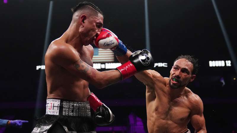 Keith Thurman logró una impresionante decisión unánime sobre Mario Barrios en su regreso al ring