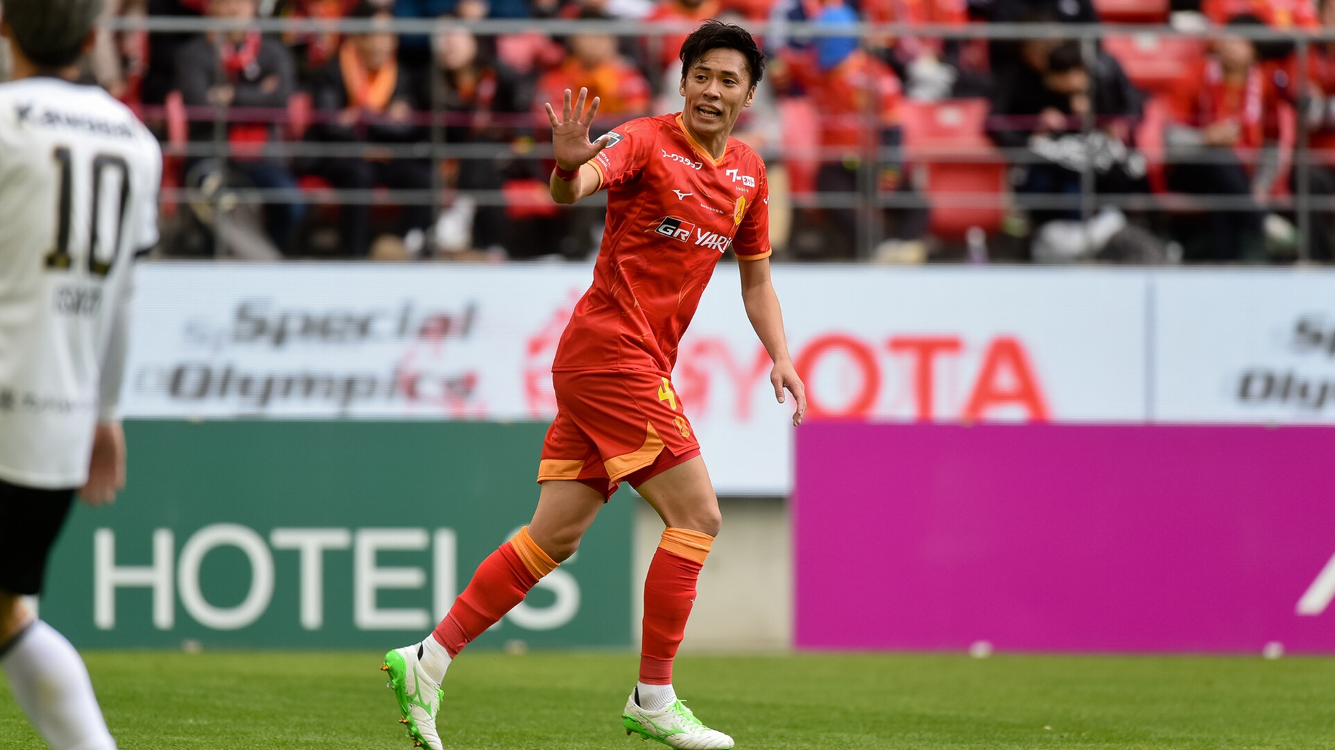 浦和レッズ　Lサイズ　江坂任　ユニフォーム 浦和レッズ ホームユニフォーム 江坂任 Lサイズ - NIKE2021年 浦和