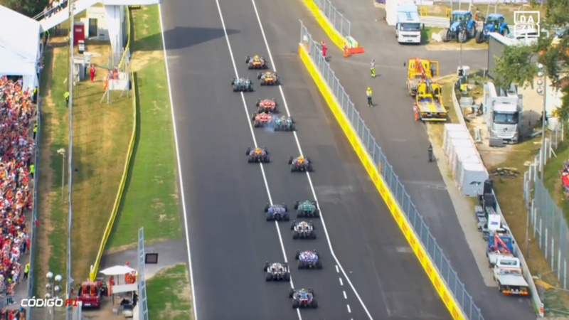 Carlos Sainz y el doble toque con Lewis Hamilton en la salida del GP de Italia que dañó su Ferrari y condicionó toda su carrera