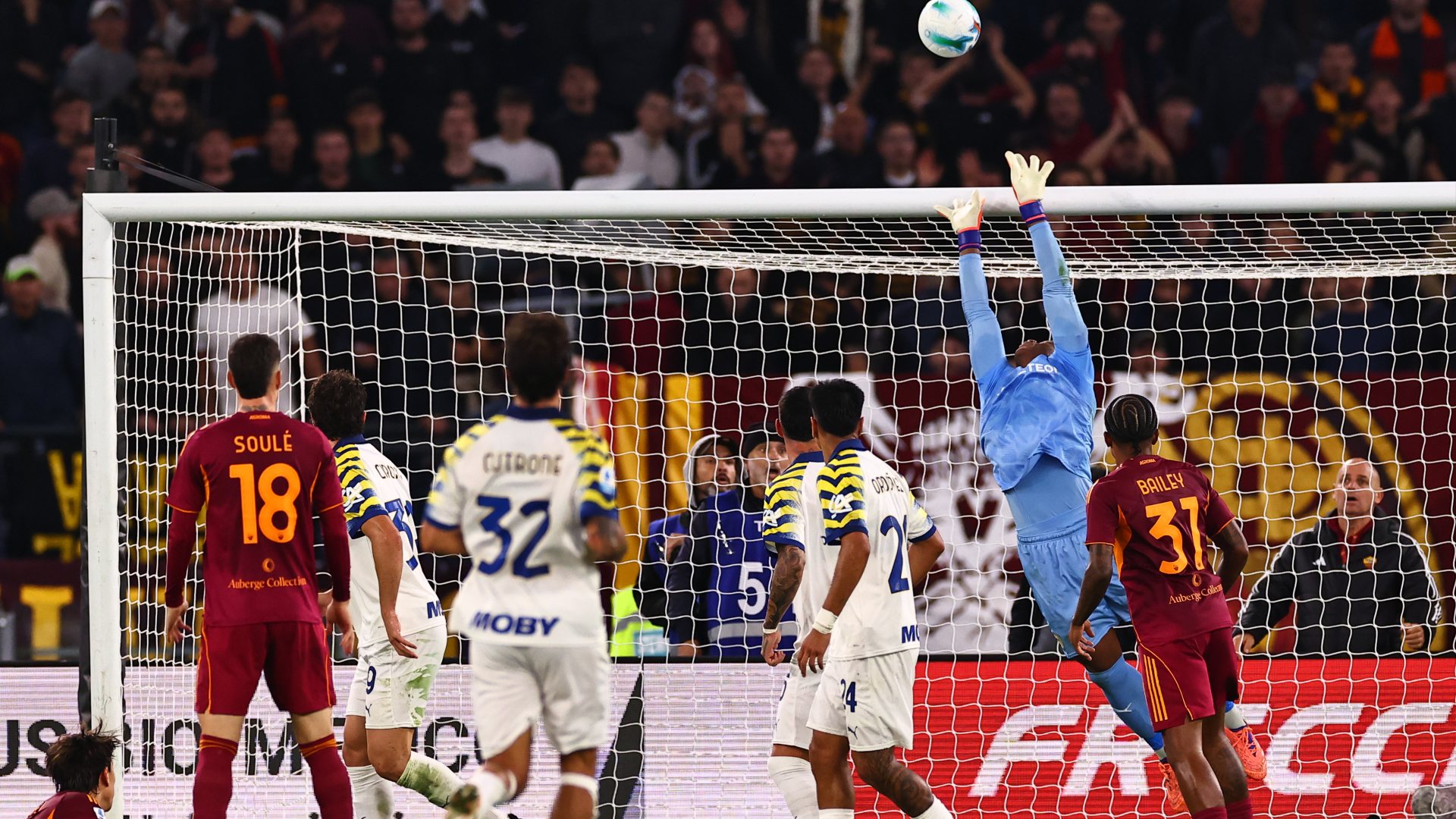 とにかく良いGK。パルマの真のレジスタ」鈴木彩艶をイタリアの人気解説