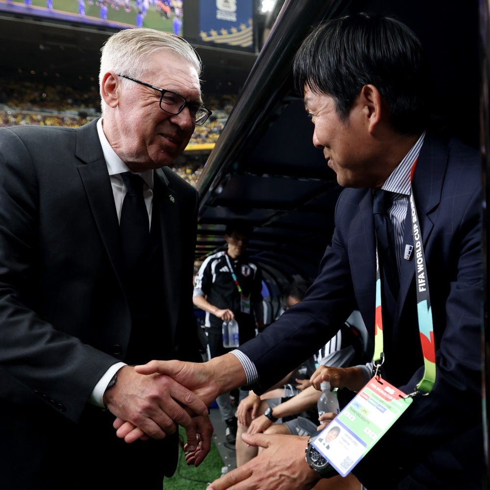 [激レア]ブラジルW杯限定マジスタアンチクロッグ 北中米W杯】ブラジル代表アンチェロッティ監督が日本の守備を称賛